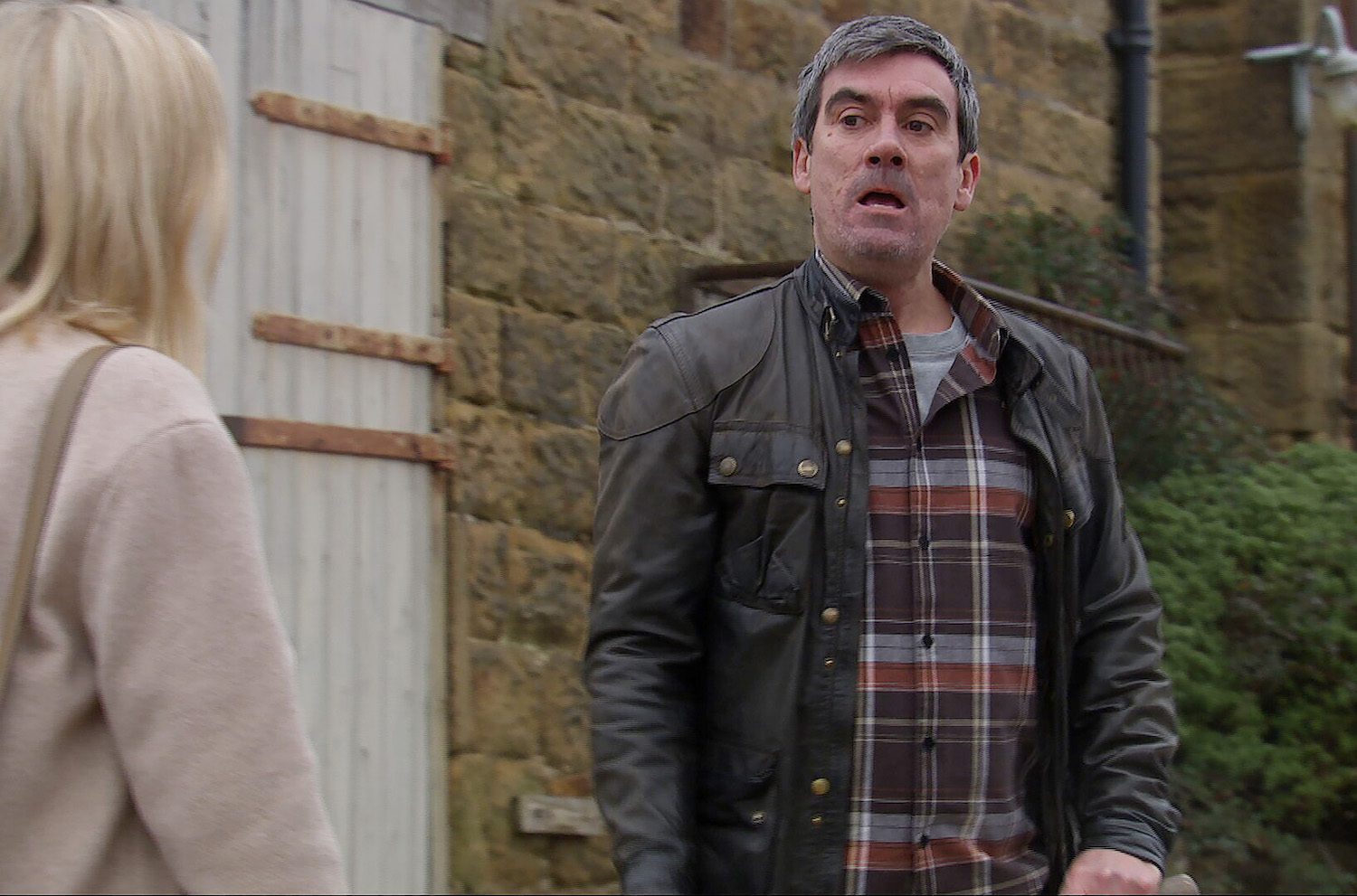 Cain talking angrily to Ruby on Emmerdale