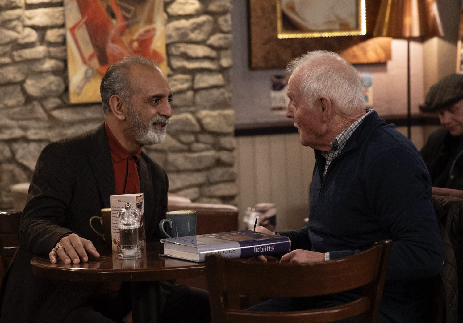 Amit and Pollard talk in Emmerdale