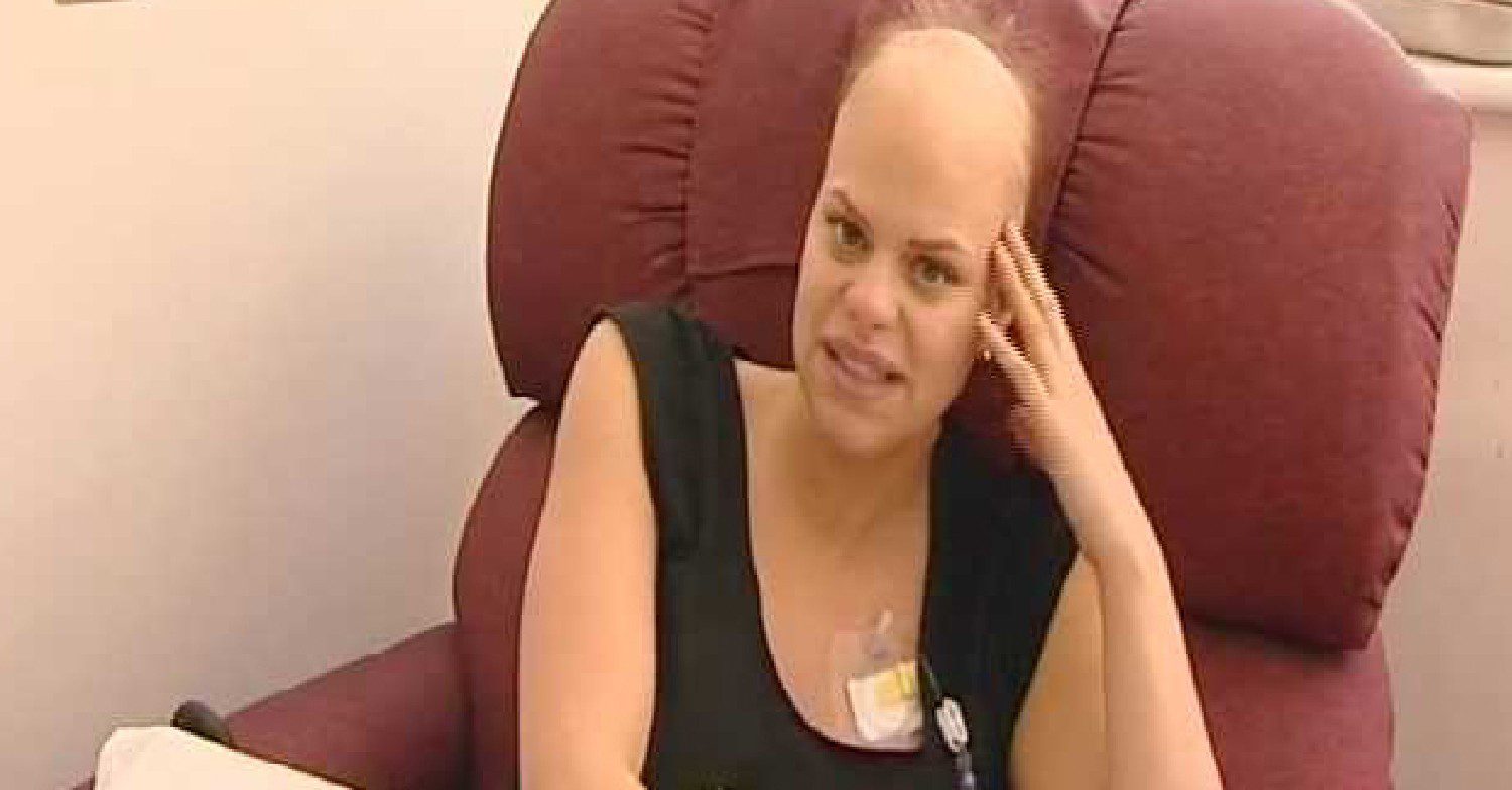 Jade Goody sitting down