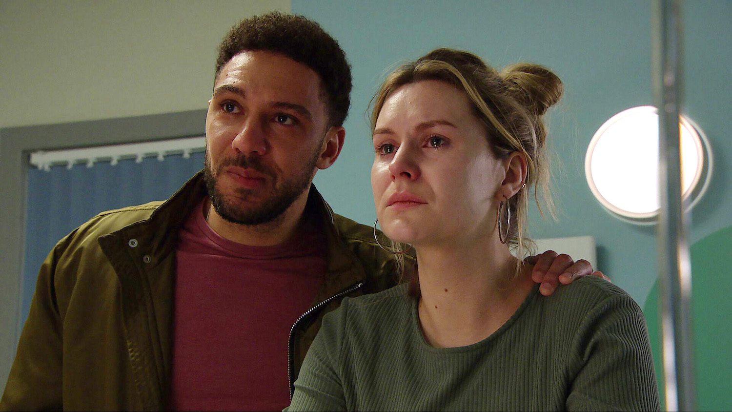 Emmerdale: Billy and Dawn are tearful in hospital