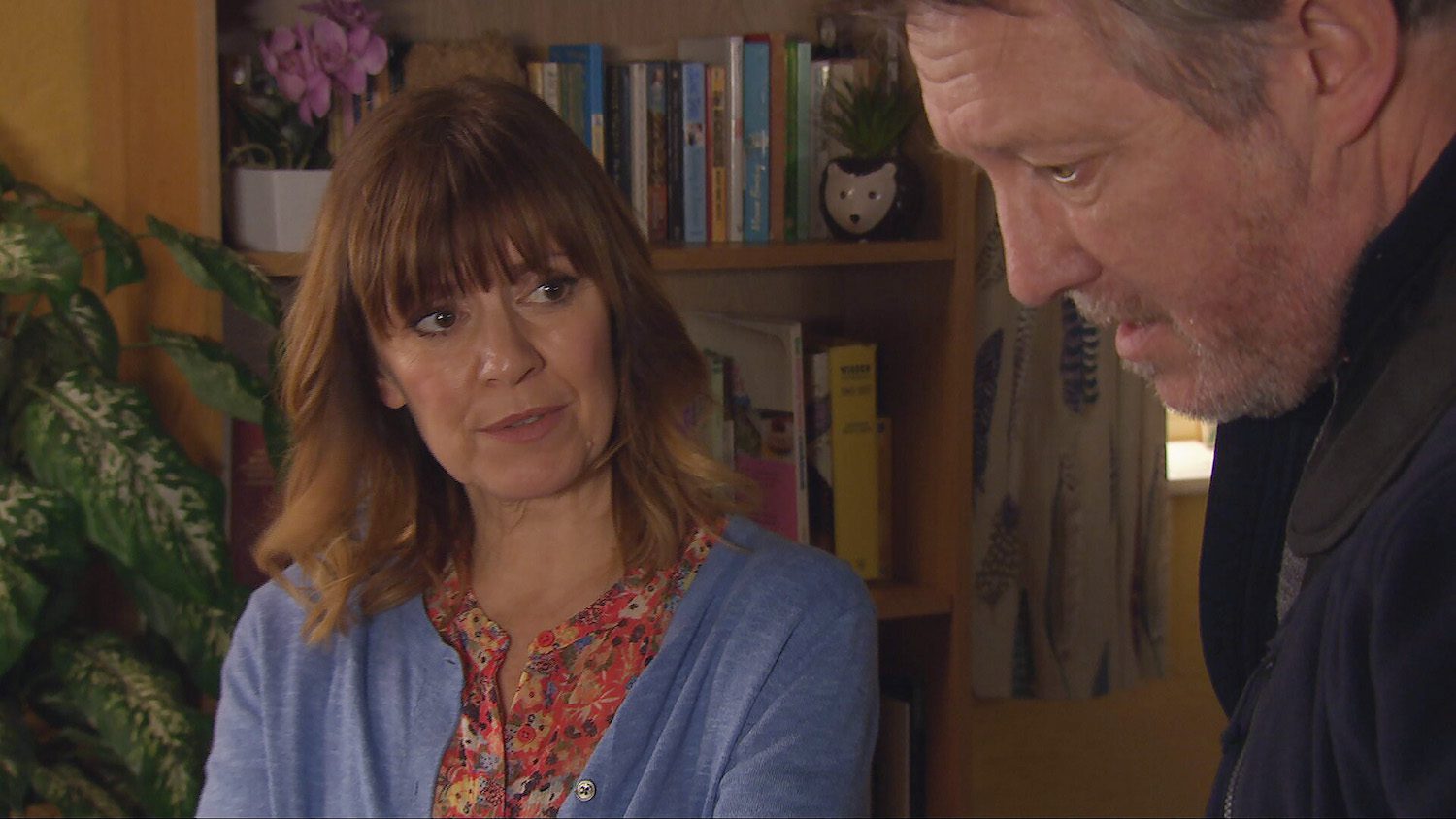 Rhona Goskirk looks at Gus unsure over baby Ivy