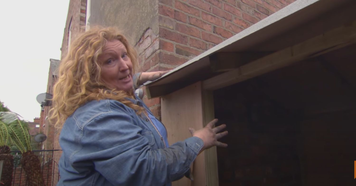 Charlie Dimmock on Garden Rescue