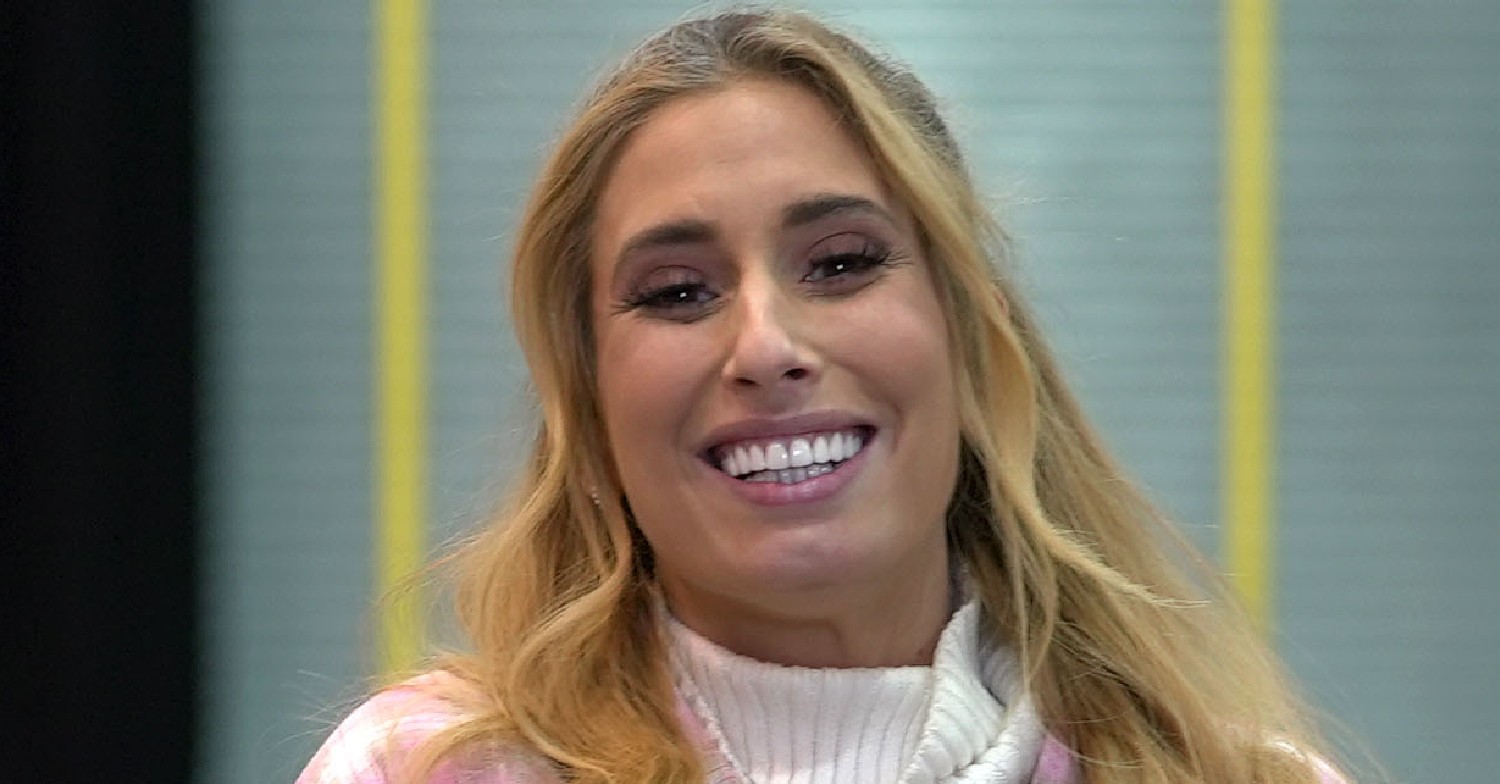 Stacey Solomon smiling on Sort Your Life Out