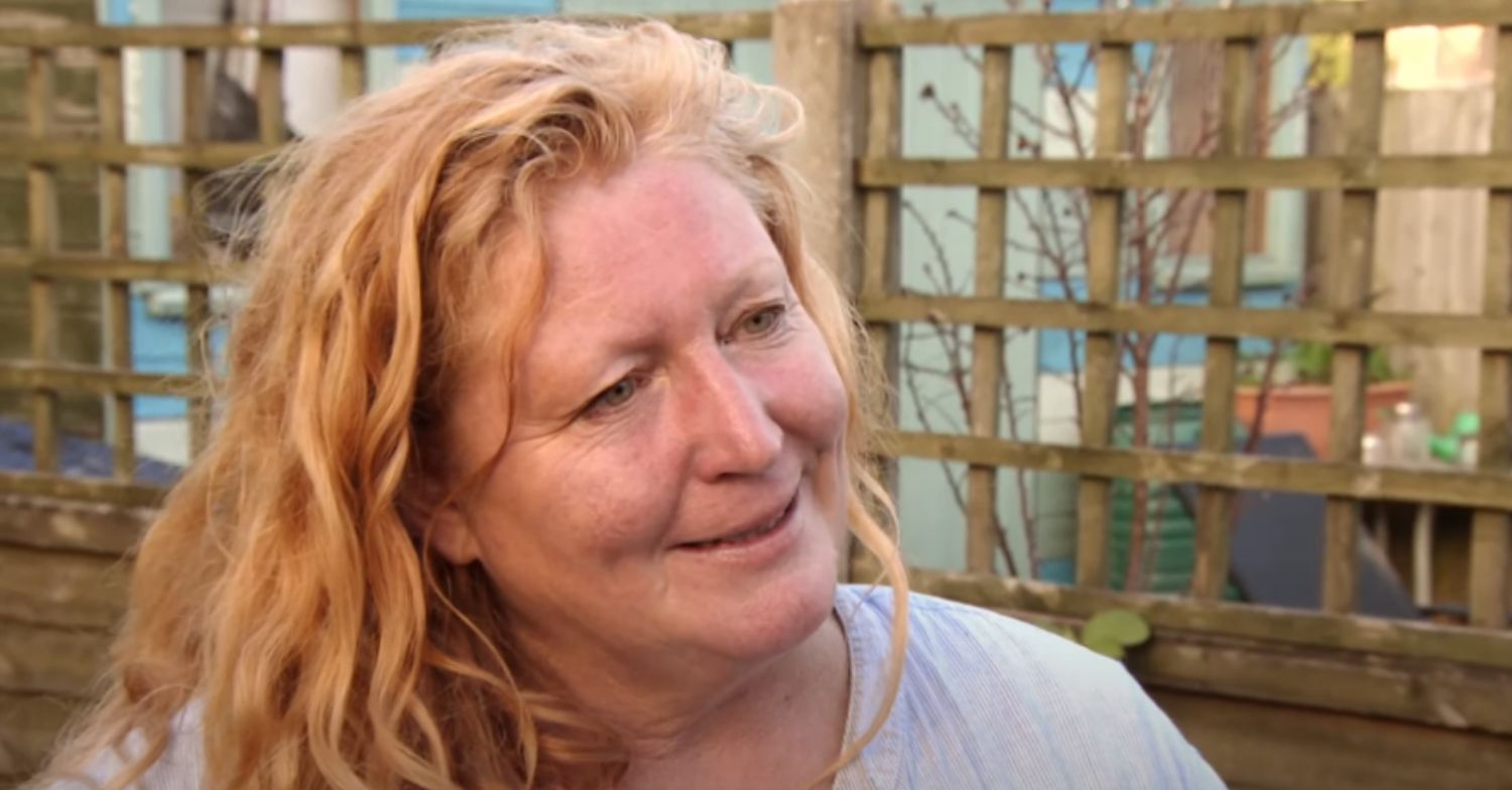 Charlie Dimmock smiling