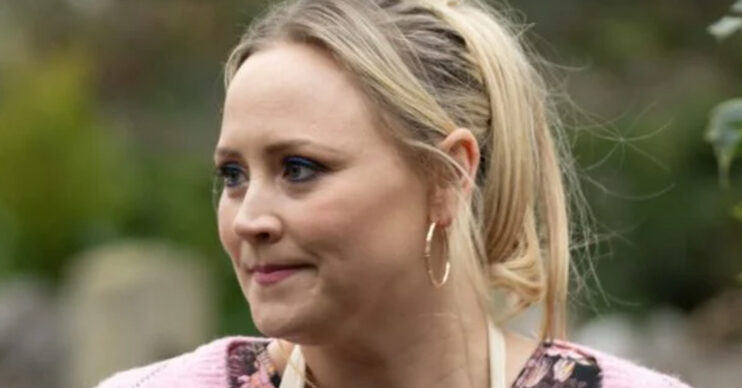 Emmerdale's Tracy is happy