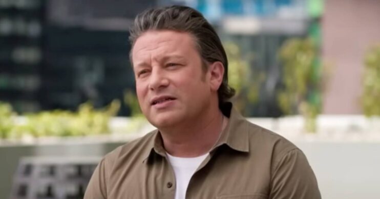 Jamie Oliver apologizes over his children's fantasy novel