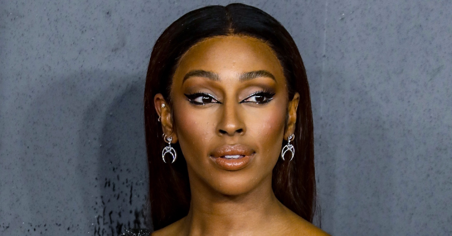 Alexandra Burke posing
