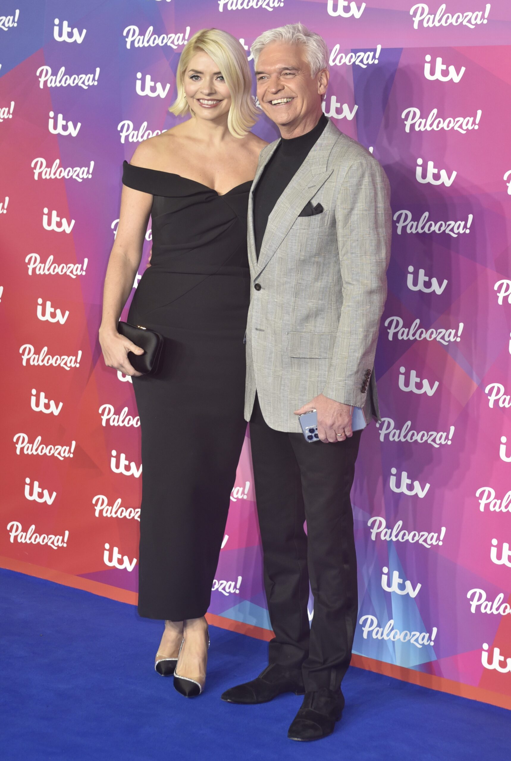 Holly Willoughby and Phillip Schofield smiling at the ITV Palooza