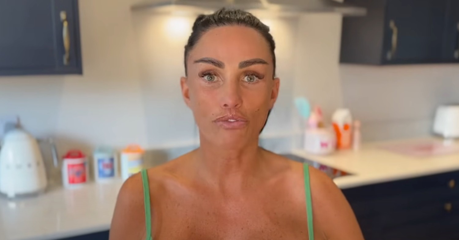 Katie Price talking to the camera on YouTube