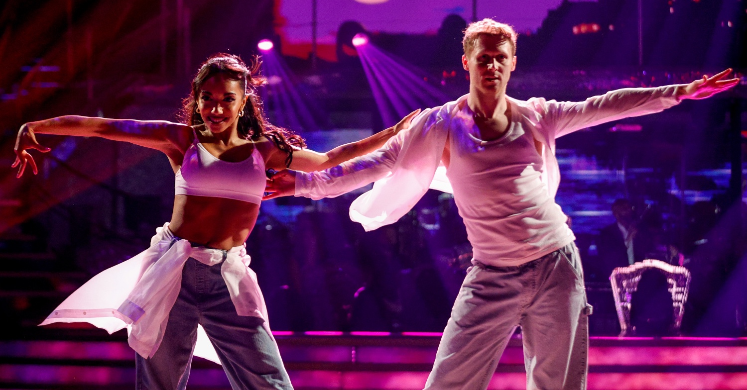 Michelle and Jamie Borthwick performing the Rumba on Strictly