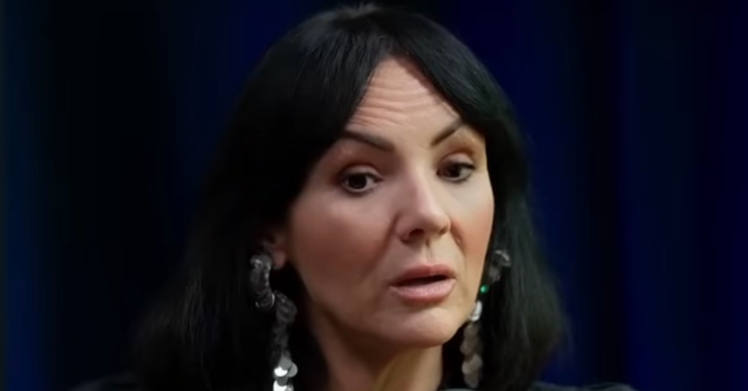 Martine McCutcheon with serious expression
