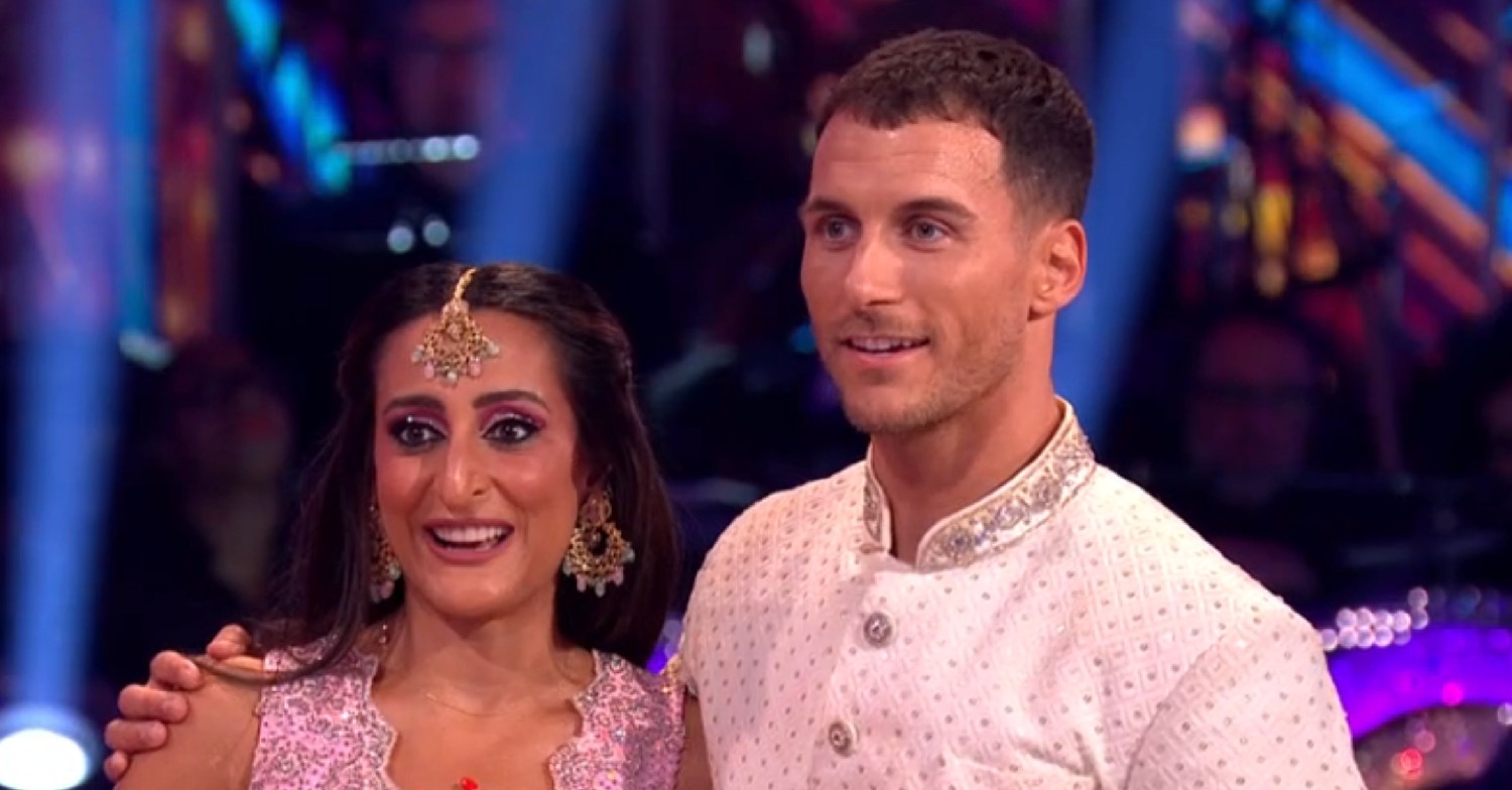 Dr Punam and Gorka smiling on Strictly tonight
