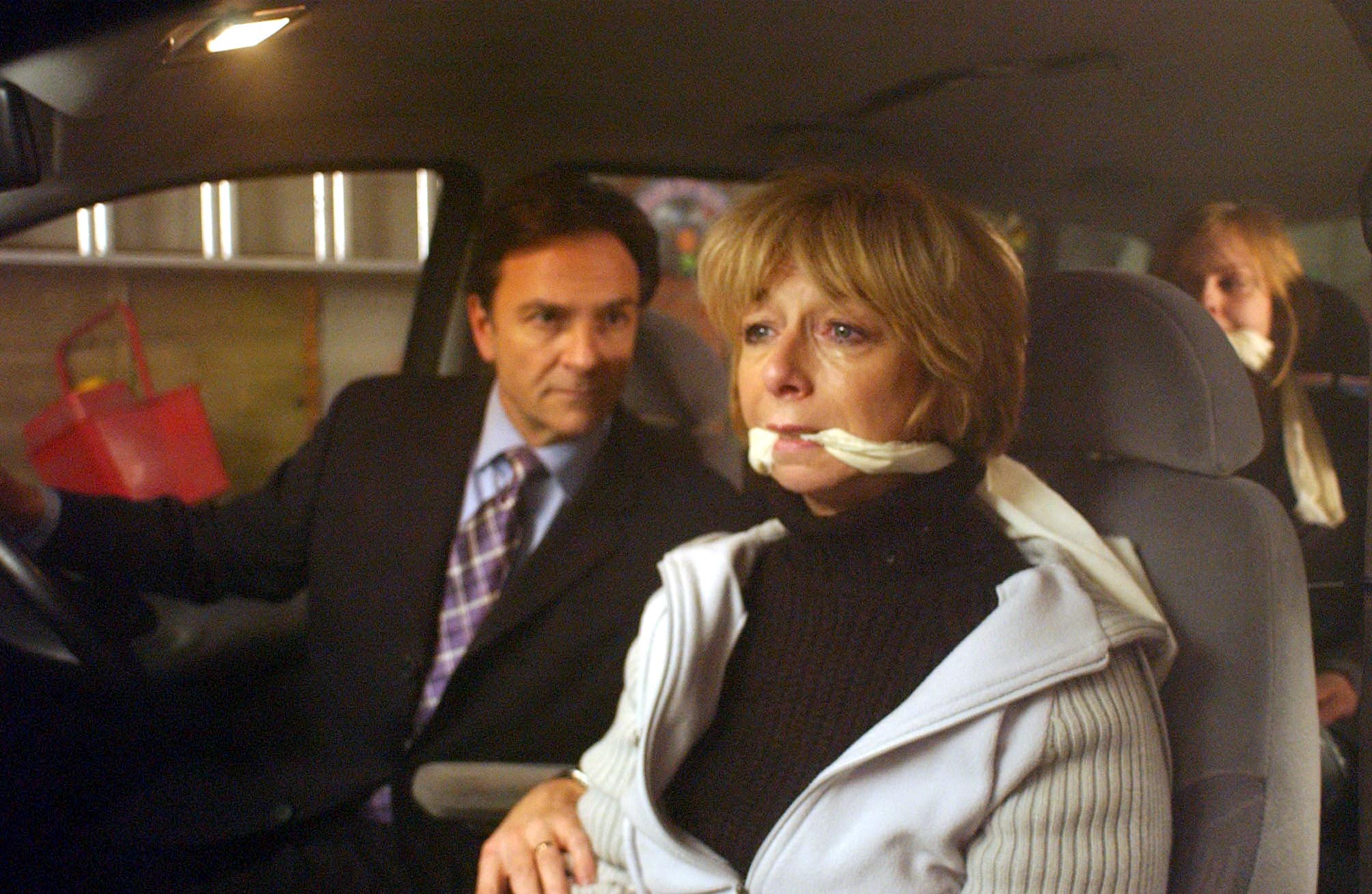 Corrie's Gail is gagged in Richard Hillman's car