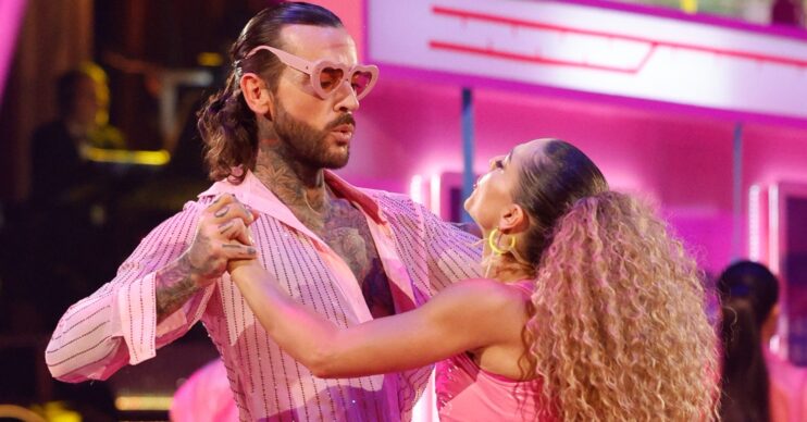 Pete Wicks and Jowita Przystal performing the Cha Cha