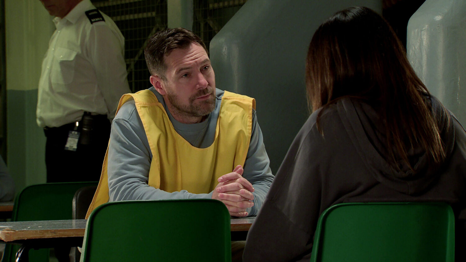 Rob talks to Carla on Corrie