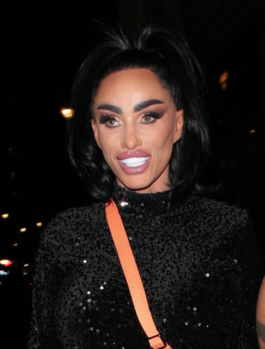 Katie Price looking front