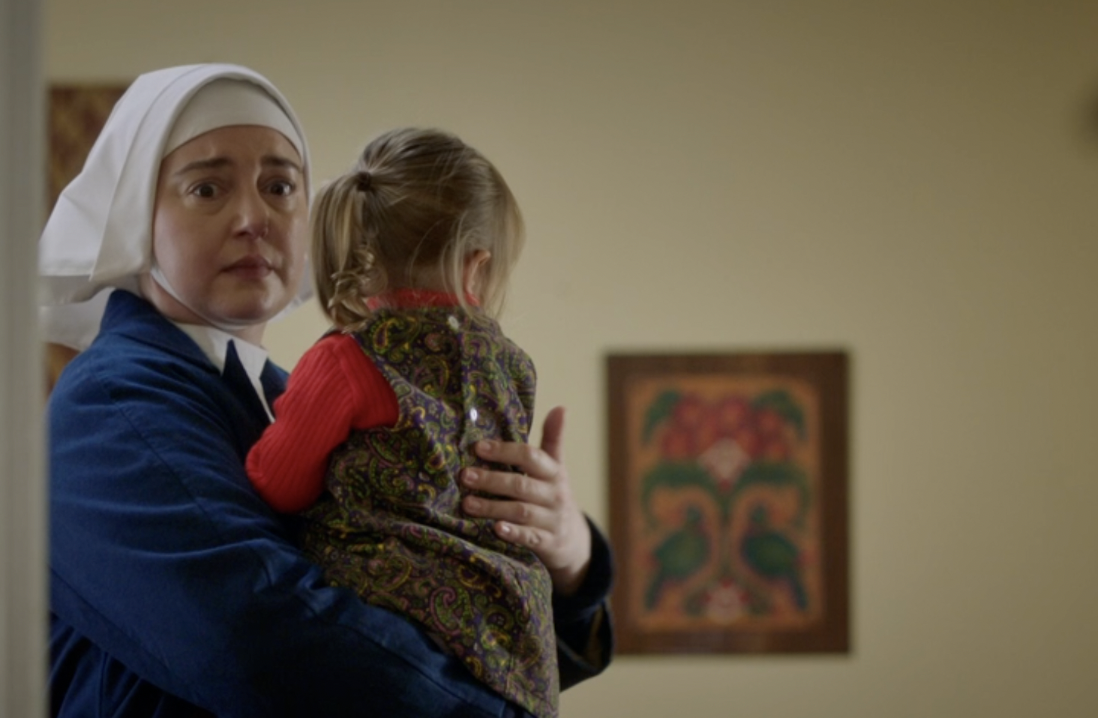 Call The Midwife nurse finds both parents 