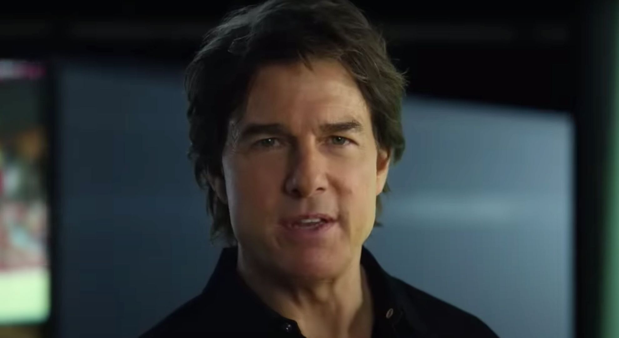 Tom Cruise faces the camera