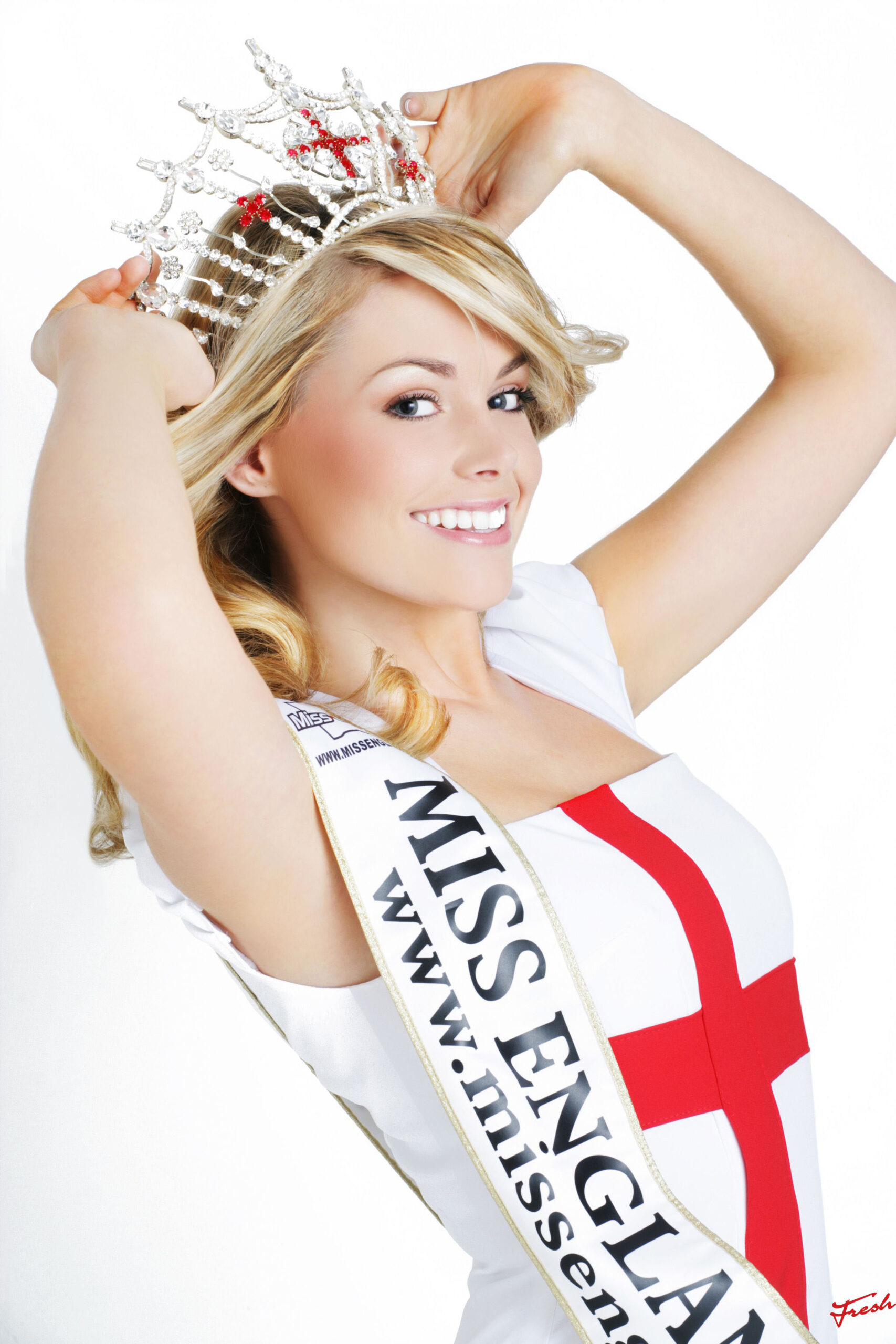 Georgia Horsley crowned Miss England in 2007