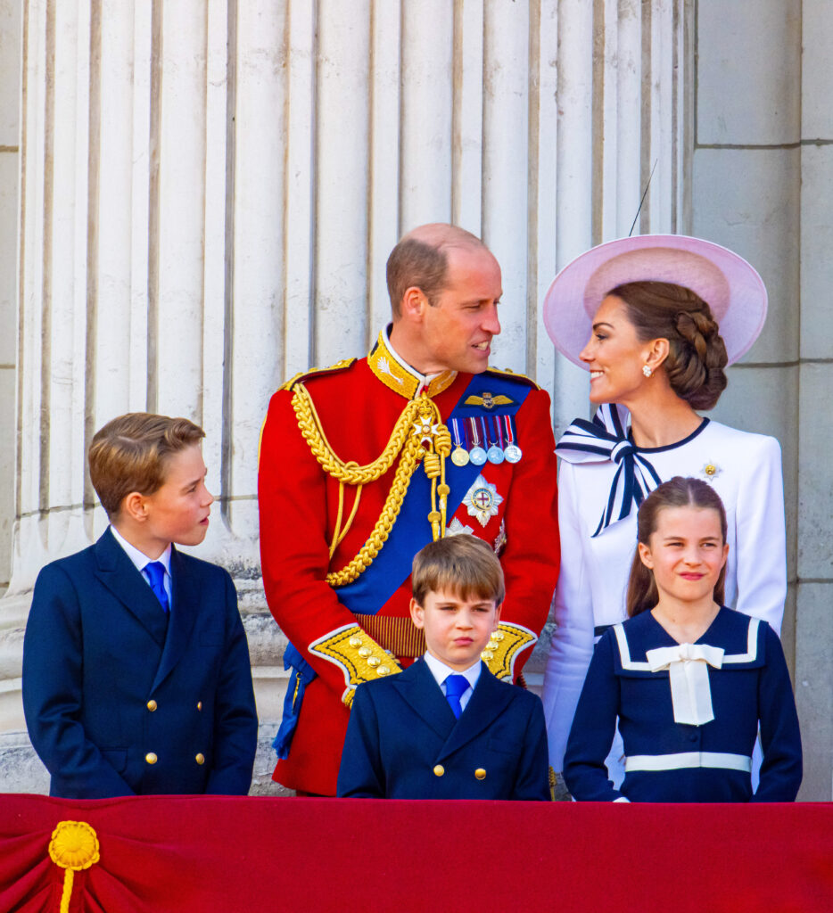 Kate Middleton Prince William on the Buckingham Palace balcony