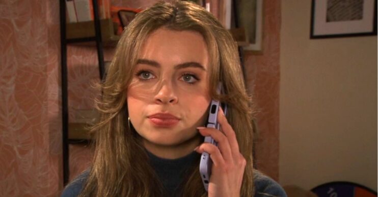 Daisy makes a sinister phone call on Coronation Street (Credit: ITV/Composite: ED!)