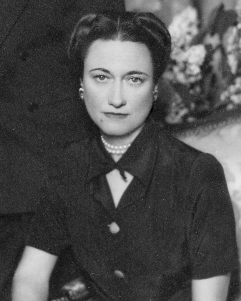 Wallis Simpson posing for a black and white picture