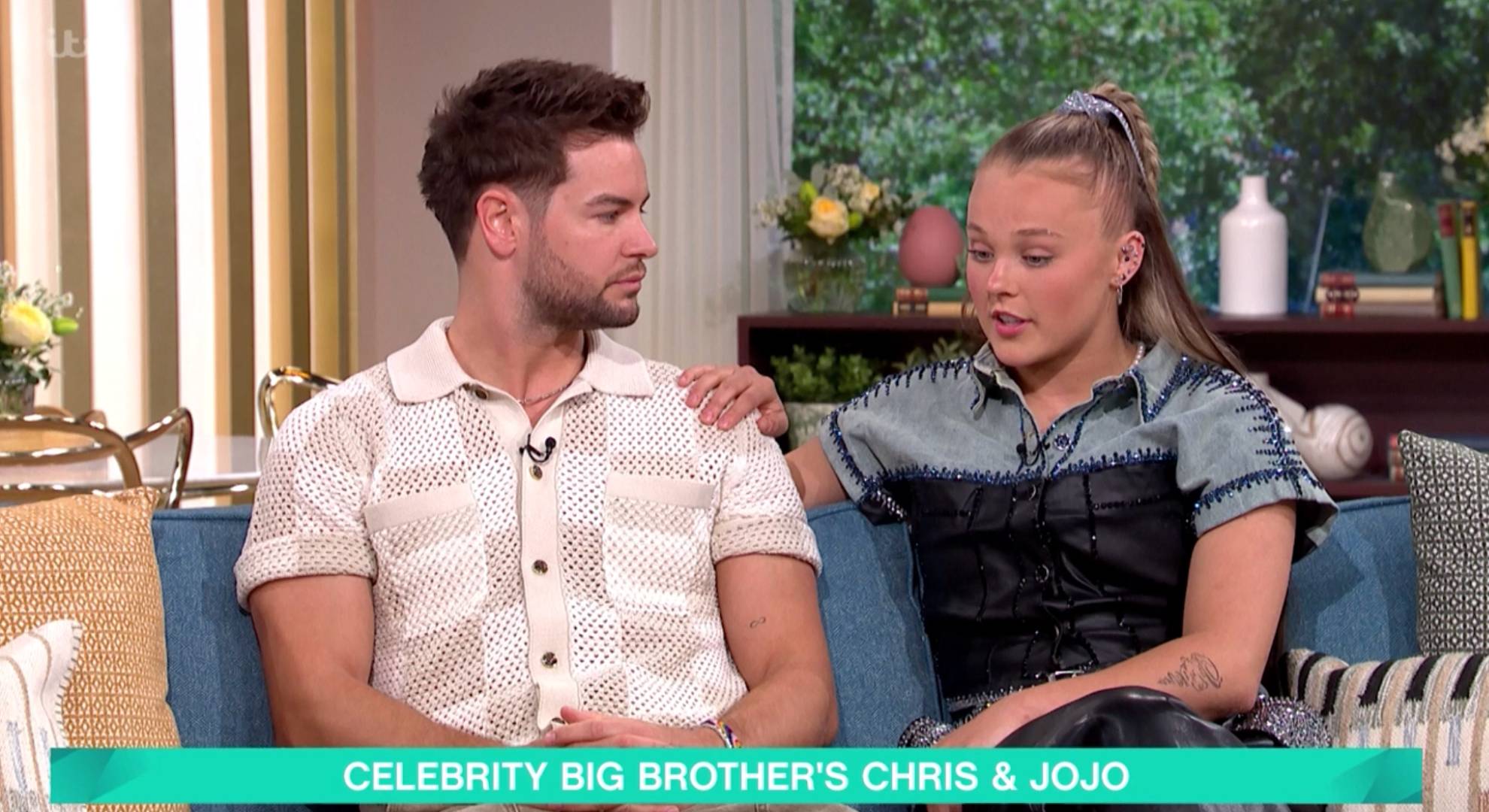 JoJo Siwa pats Chris Hughes