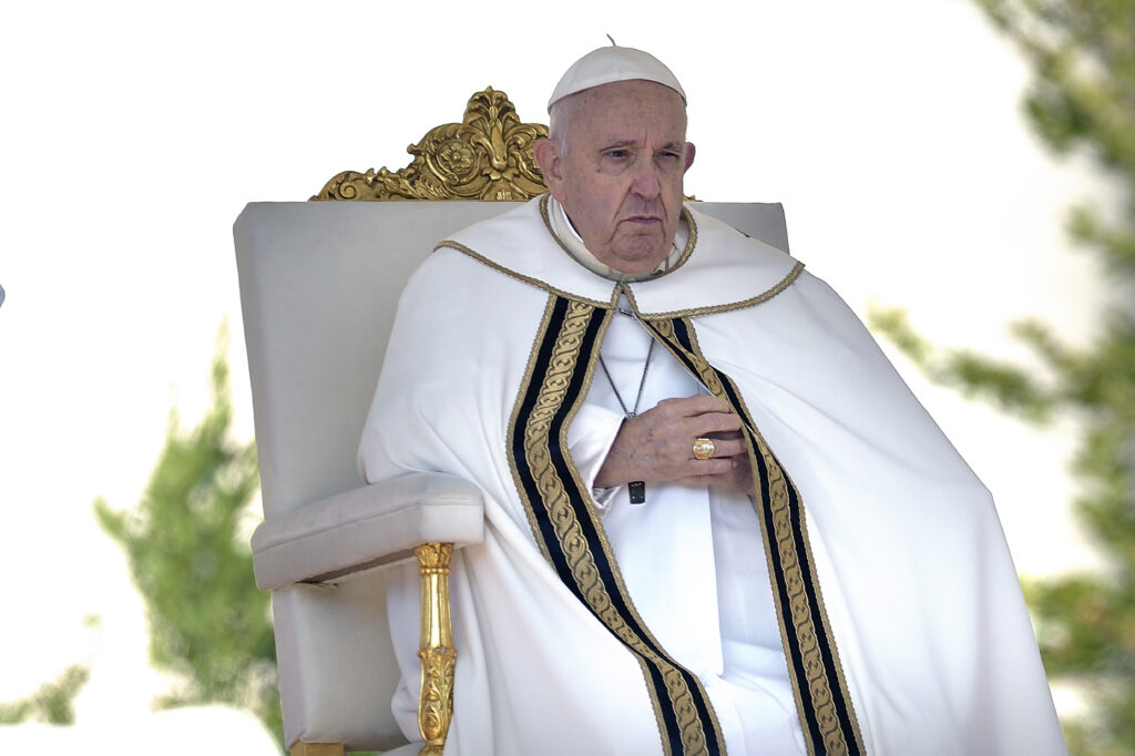 Pope Francis sitting 