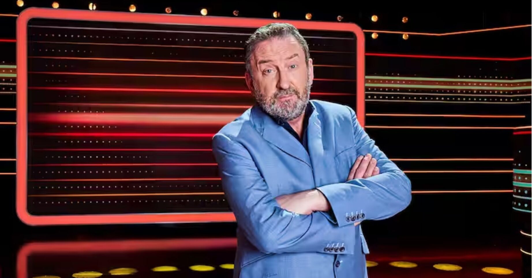 Lee Mack 1% Club promo photo