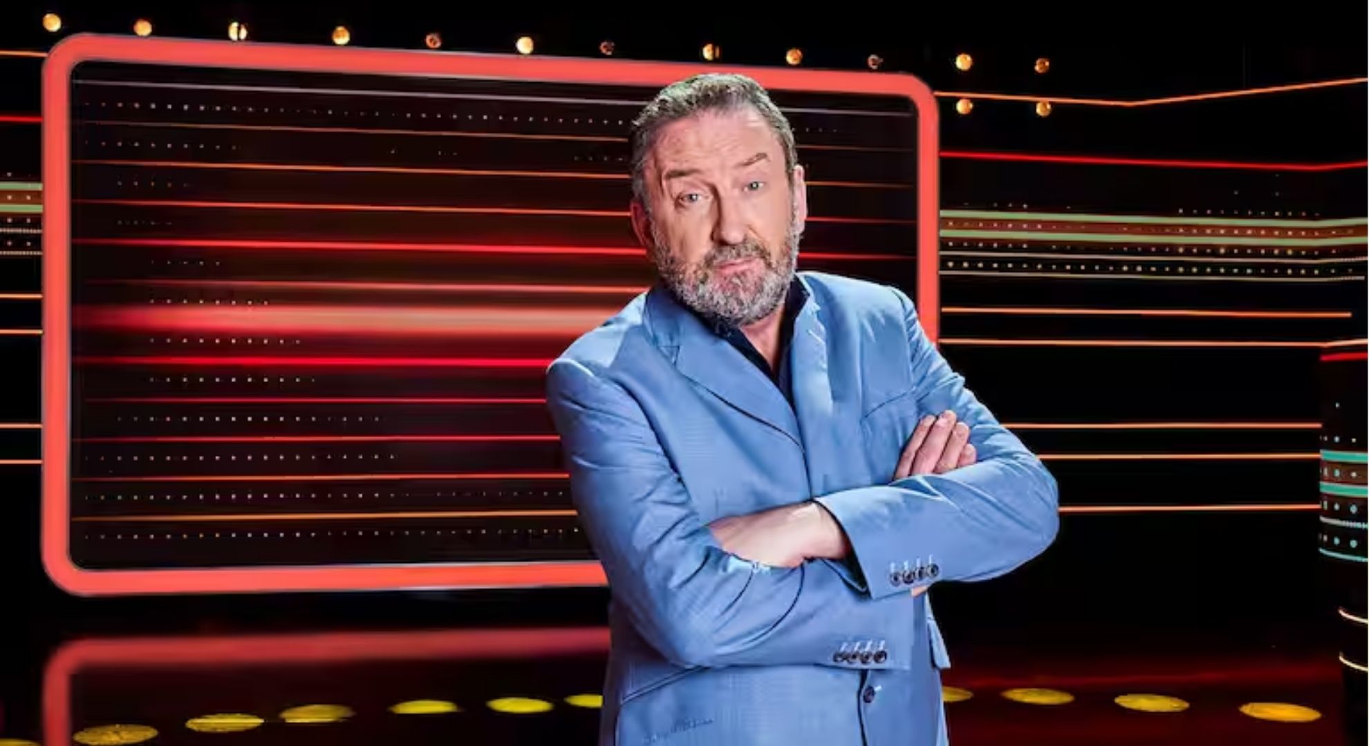 Lee Mack 1% Club promo photo