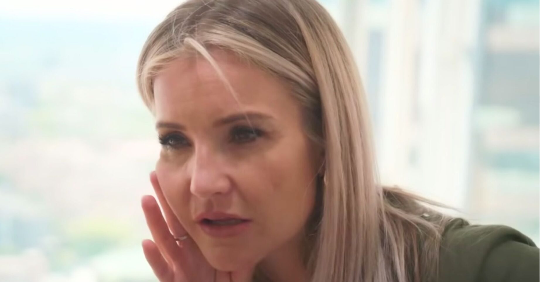 Helen Skelton