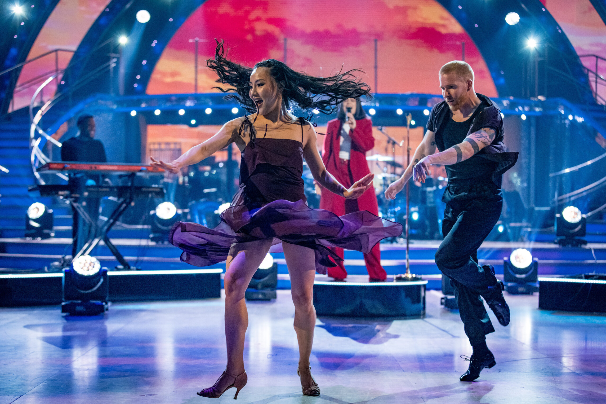 Nancy Xu and Neil Jones dancing 