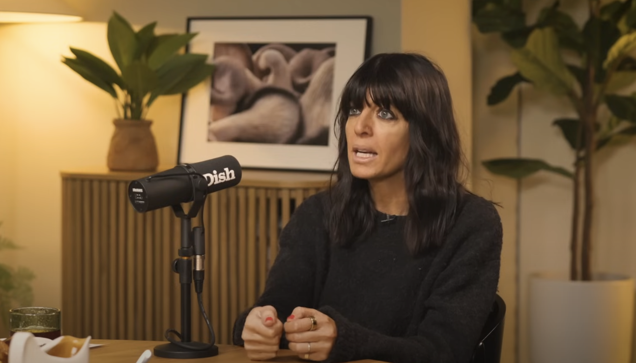 Claudia Winkelman on podcast 