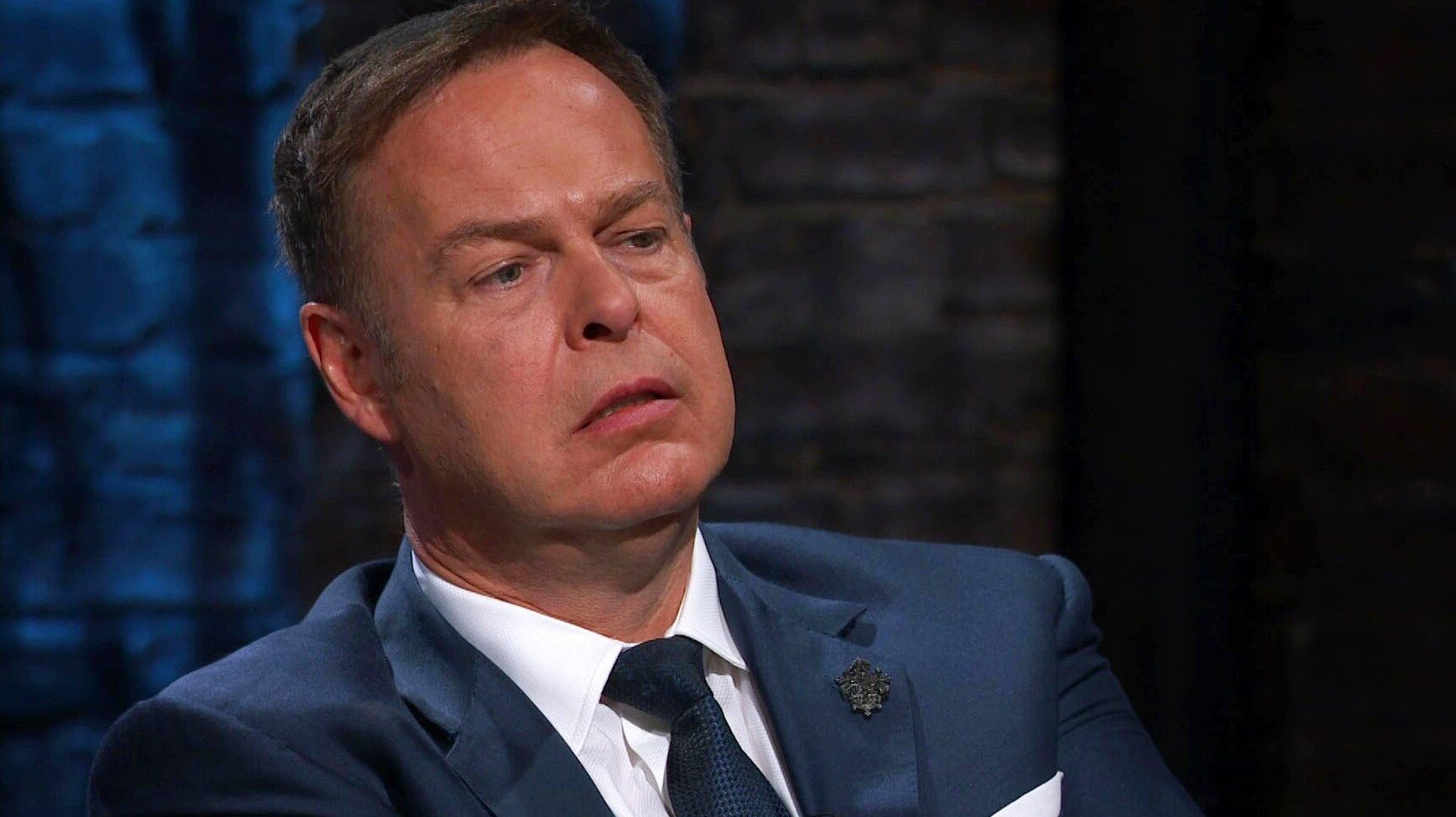 Peter Jones considers a pitch on Dragons' Den