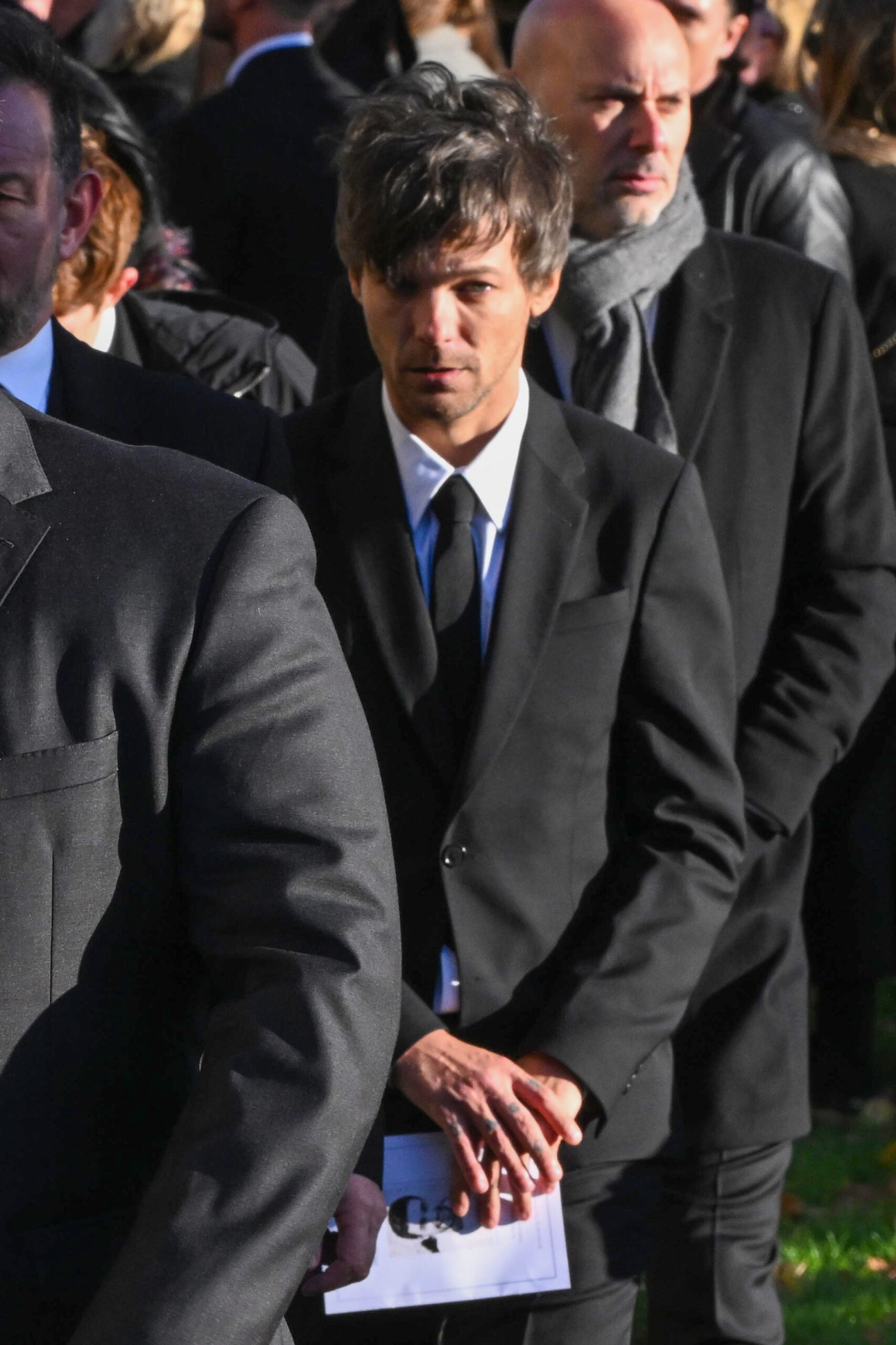 Louis Tomlinson at Liam Payne's funeral 