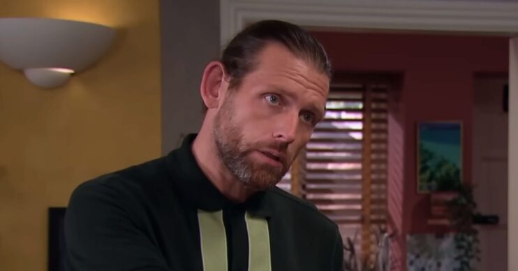 Kev looks scary in Emmerdale (Credit: ITV)