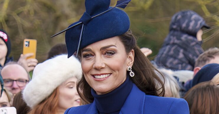 Kate Middlton up close in blue at Christmas concert