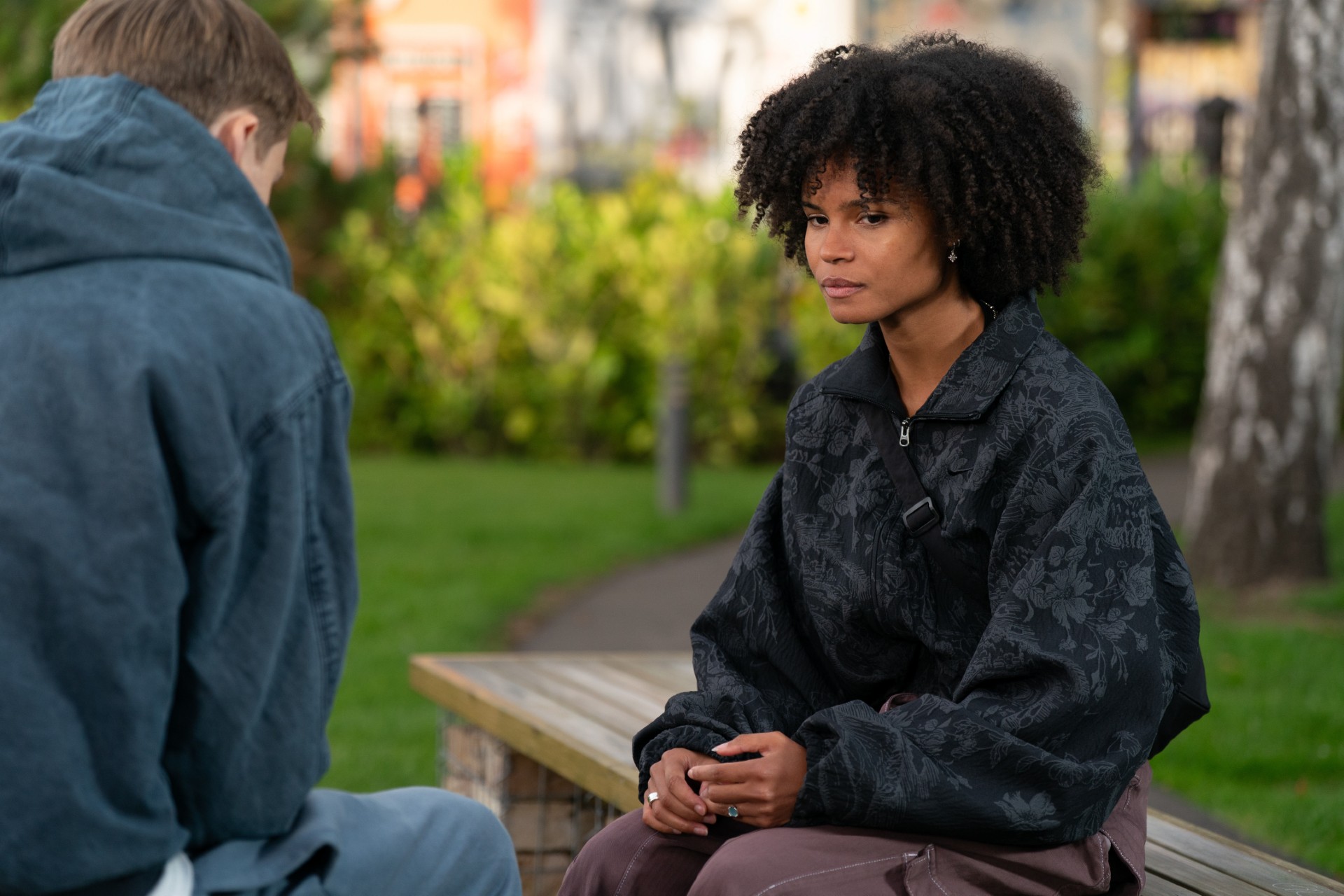 Jasmine talks to Oscar on EastEnders