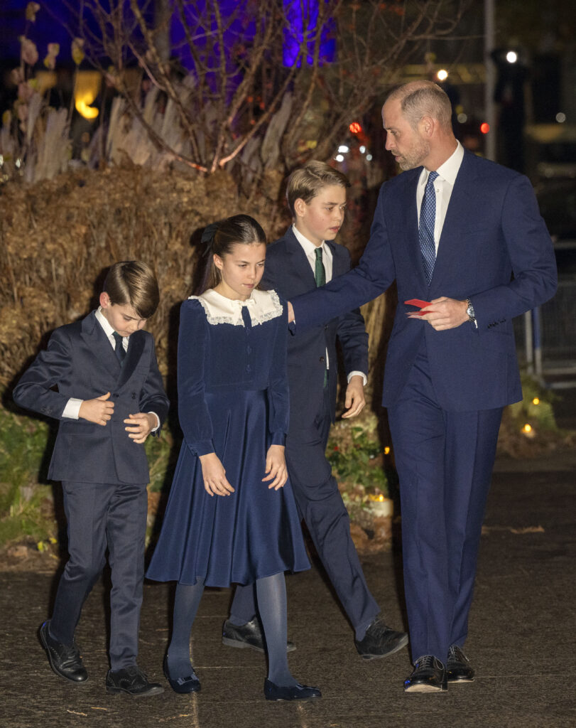 Prince Louis, Princess Charlotte, Prince George and William at Christmas carol service