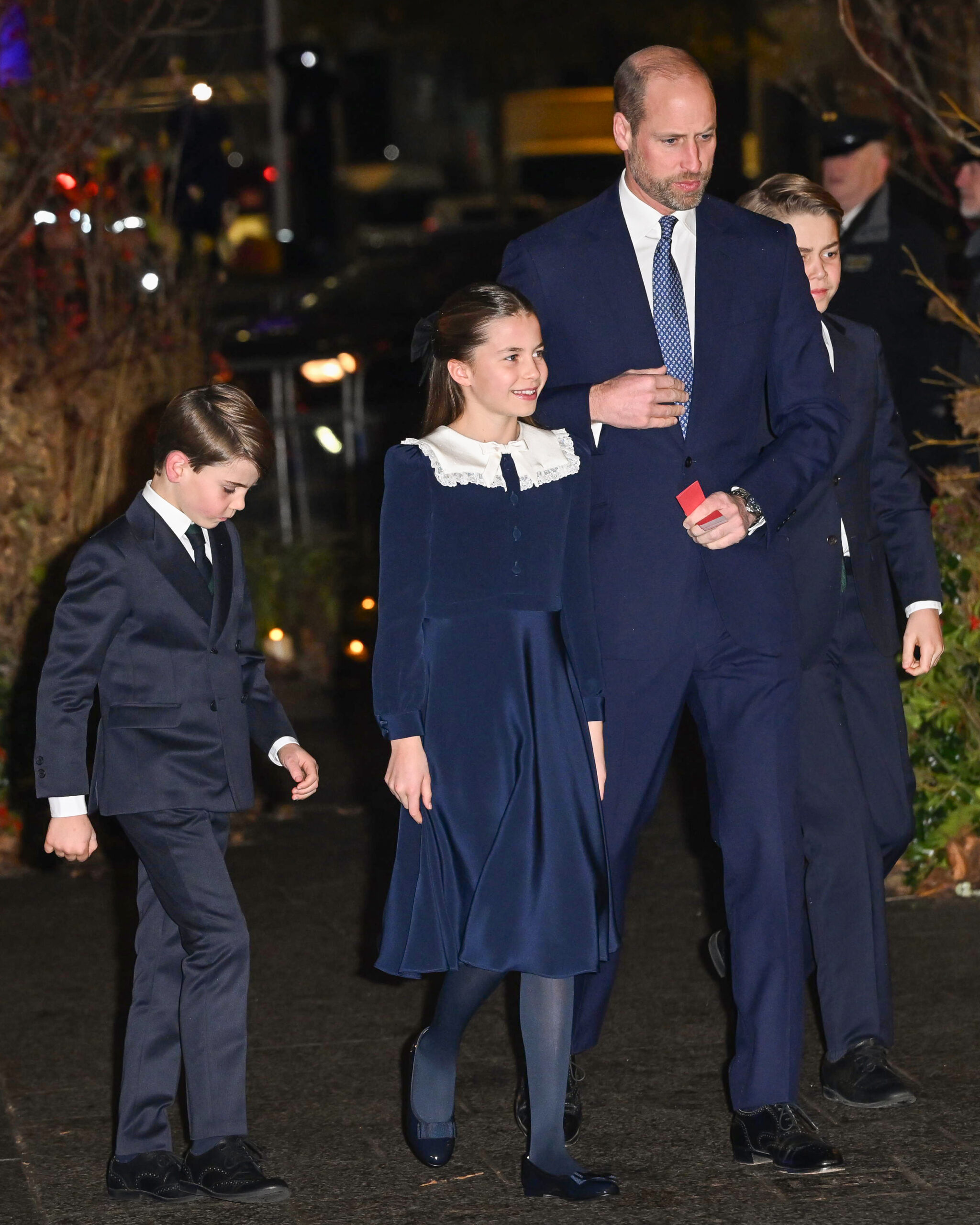 Prince Louis, Princess Charlotte, Prince William and George at Christmas carol service