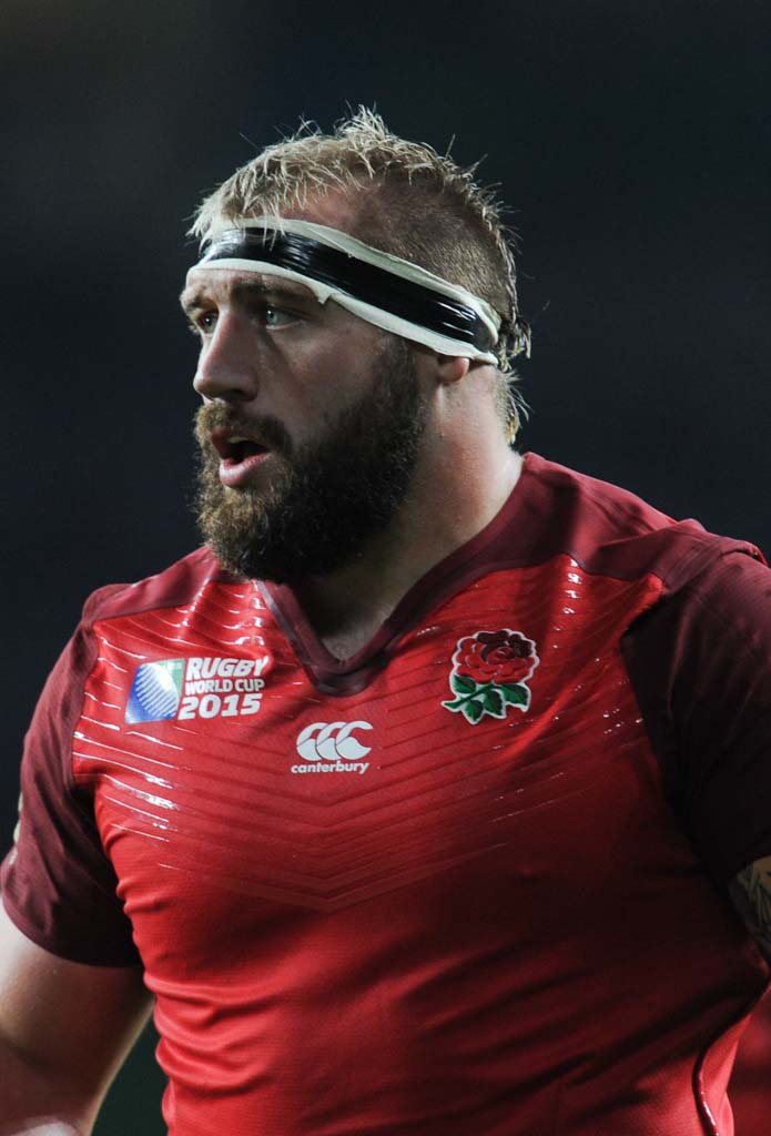Joe Marler playing rugby 