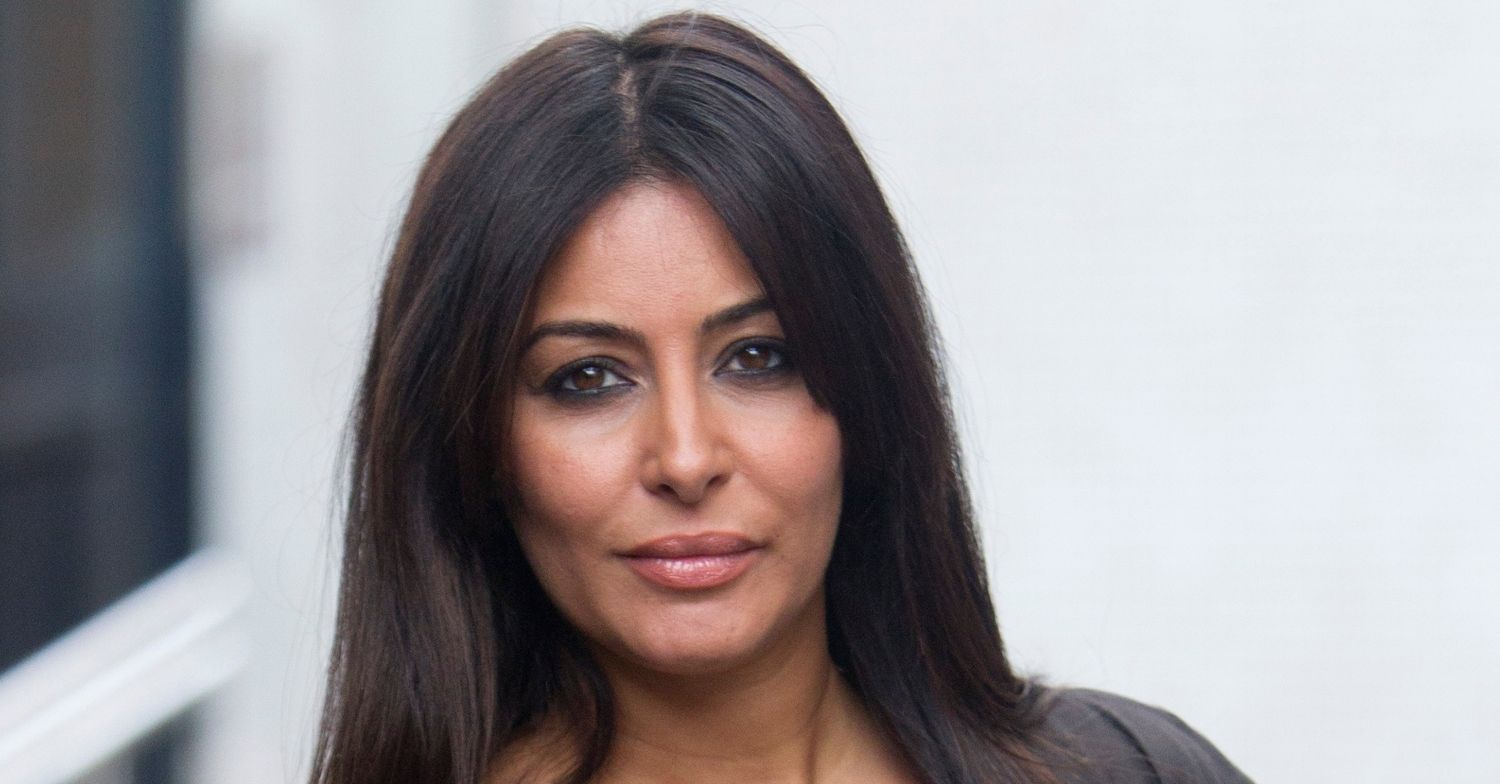 Laila Rouass looking in front