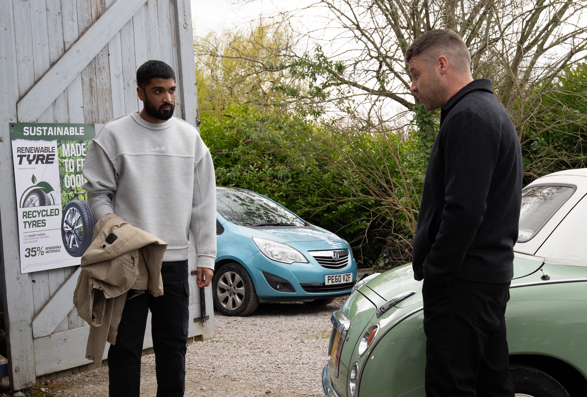 Aaron lays into Kammy, but does he know anything about the fires? (Credit: ITV)