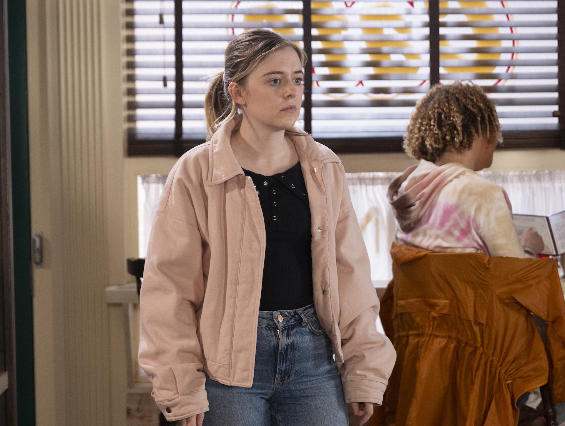 Summer upset at Roy's Rolls in Coronation Street