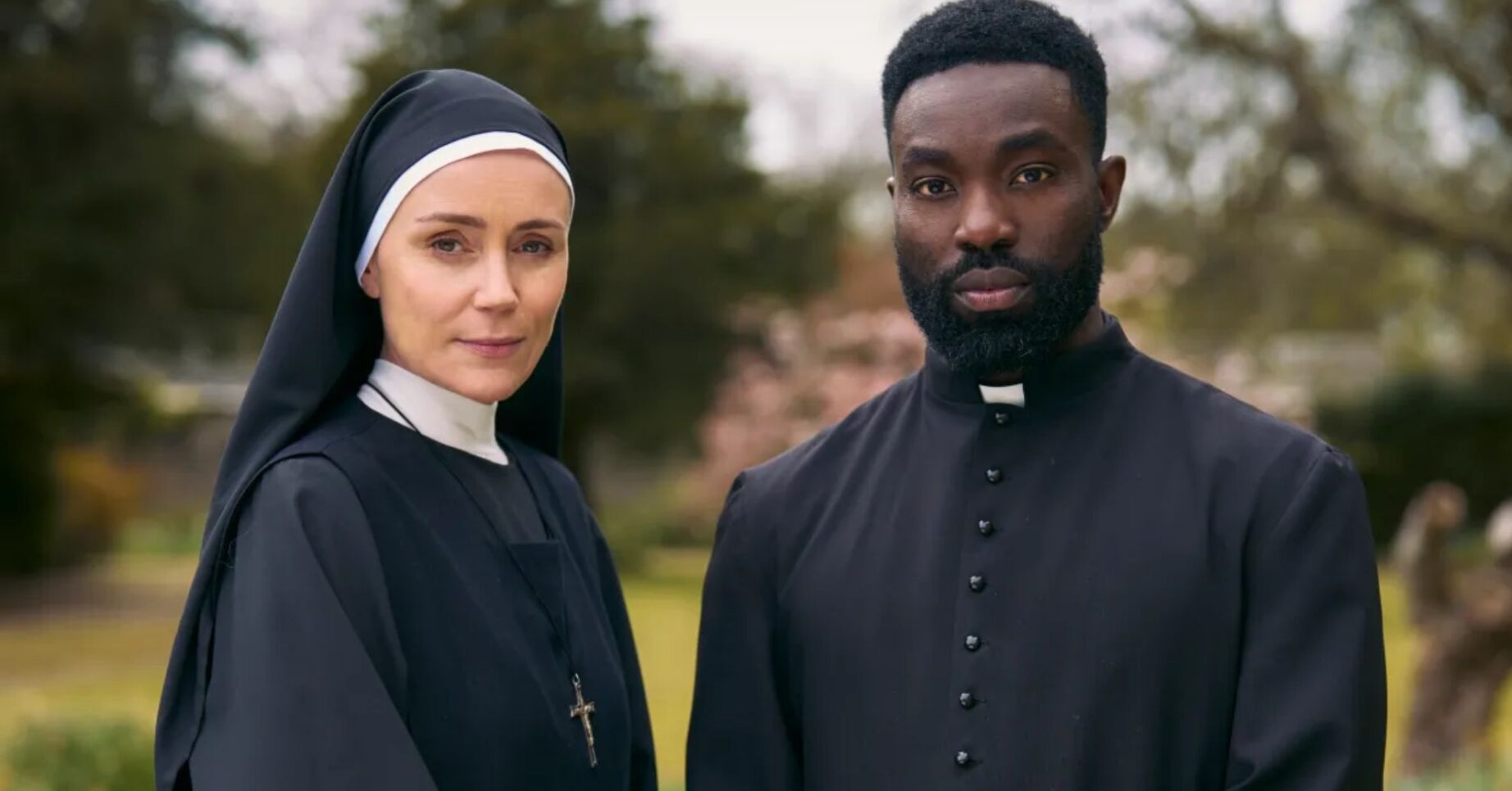 Keeley Hawes and Paapa Essiedu in Falling