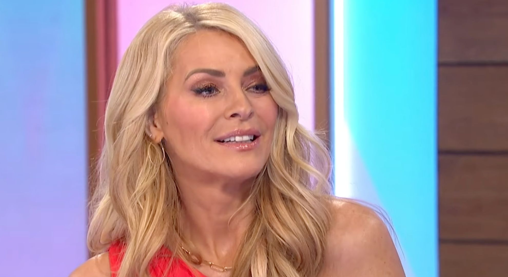 Tess in red dress on Loose Women