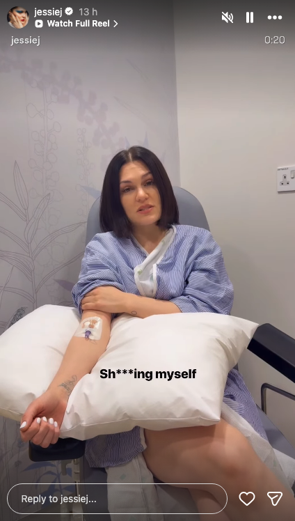Jessie J in hospital