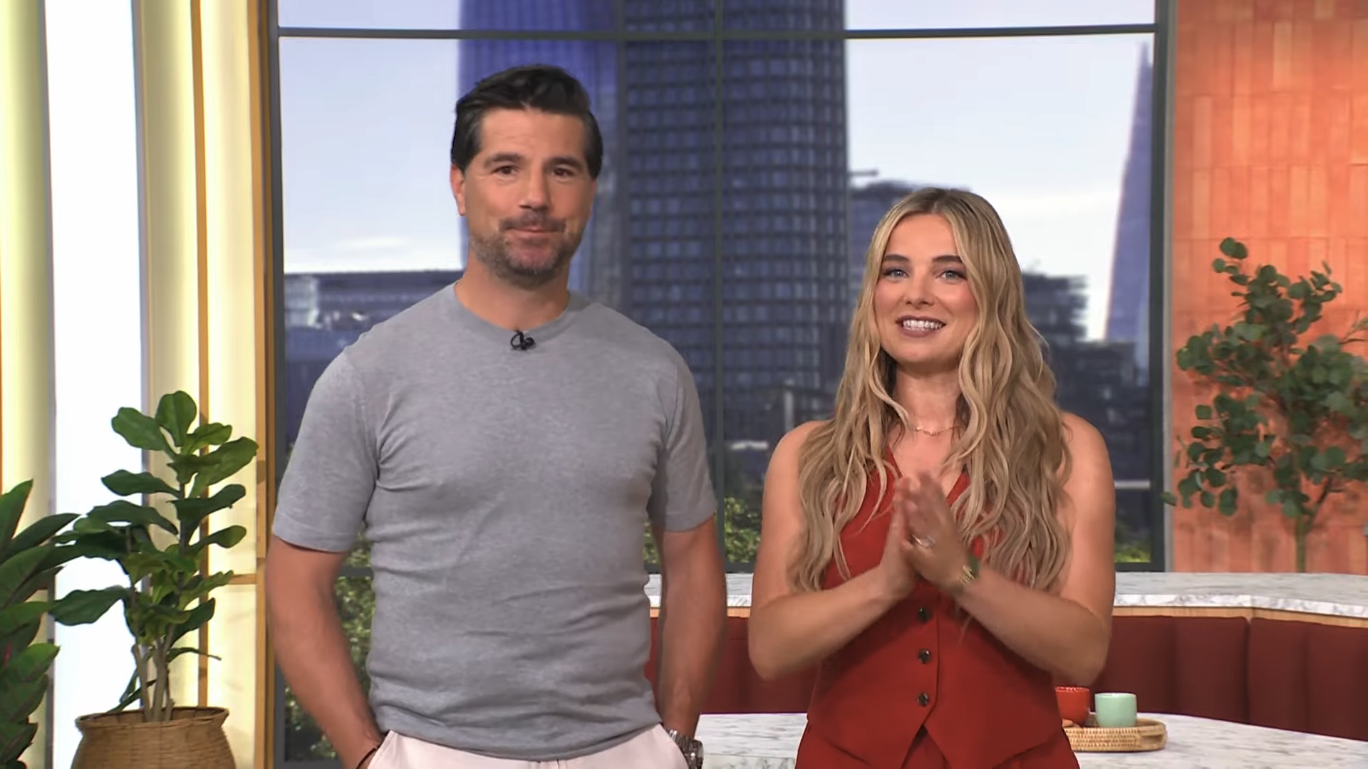 Craig Doyle and Sian Welby presenting This Morning
