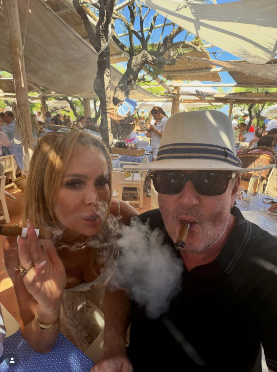 Kelly Brook, Piers Morgan and Amanda Holden on holiday