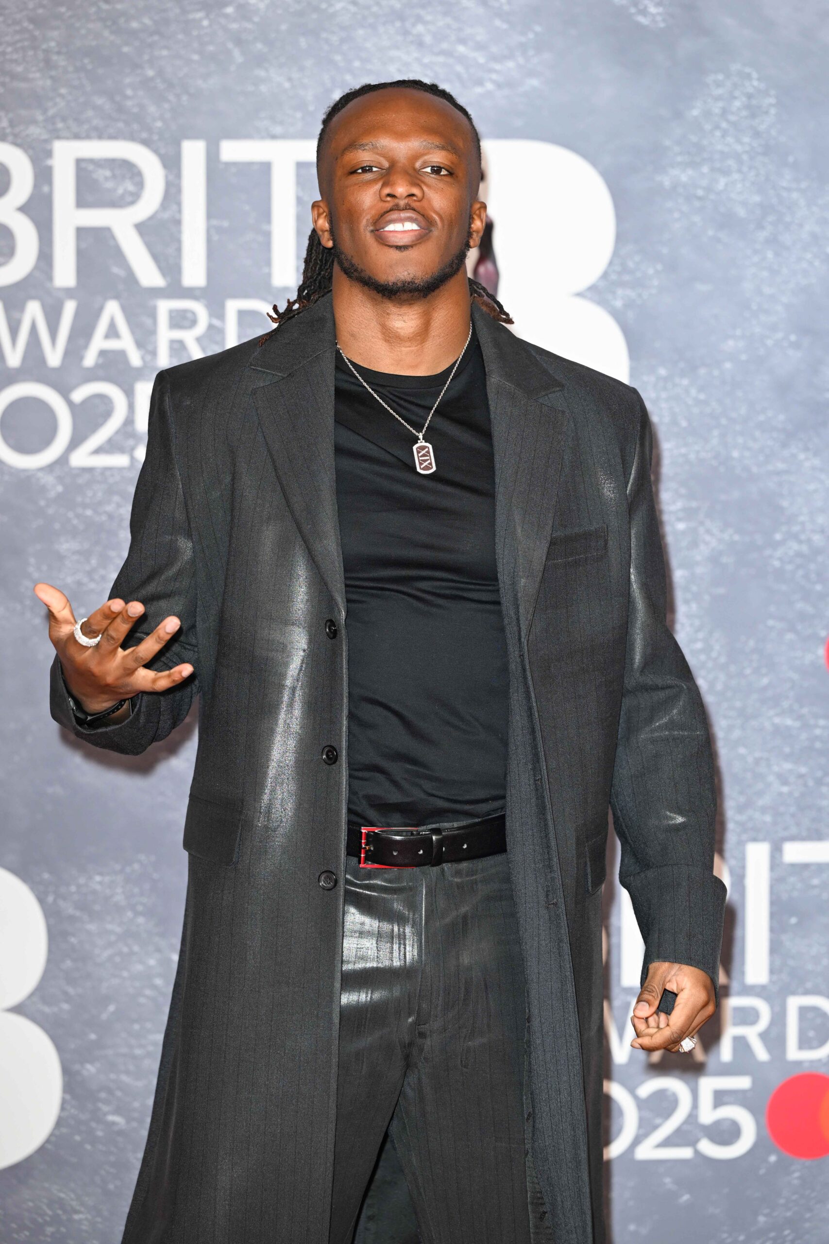 KSI on the red carpet 